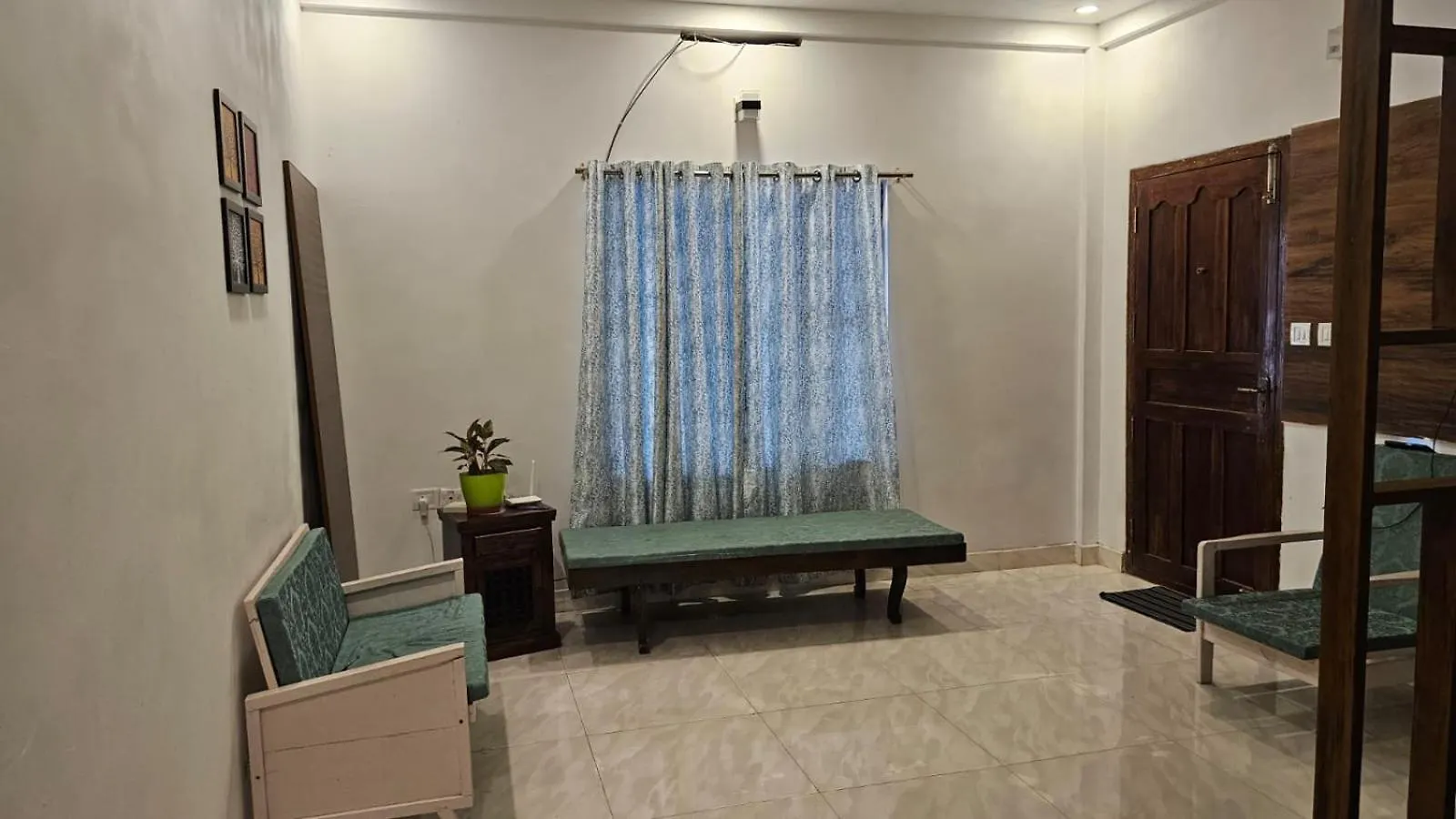 Lmr Stays And Holidays Thrissur
