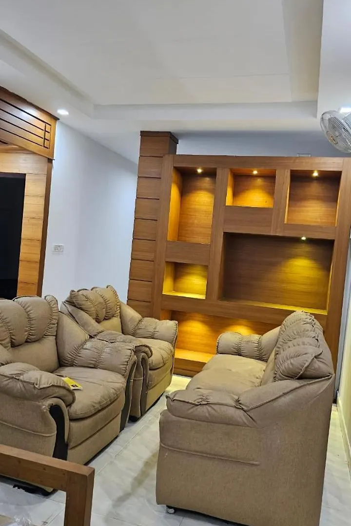 Lmr Stays And Holidays Thrissur